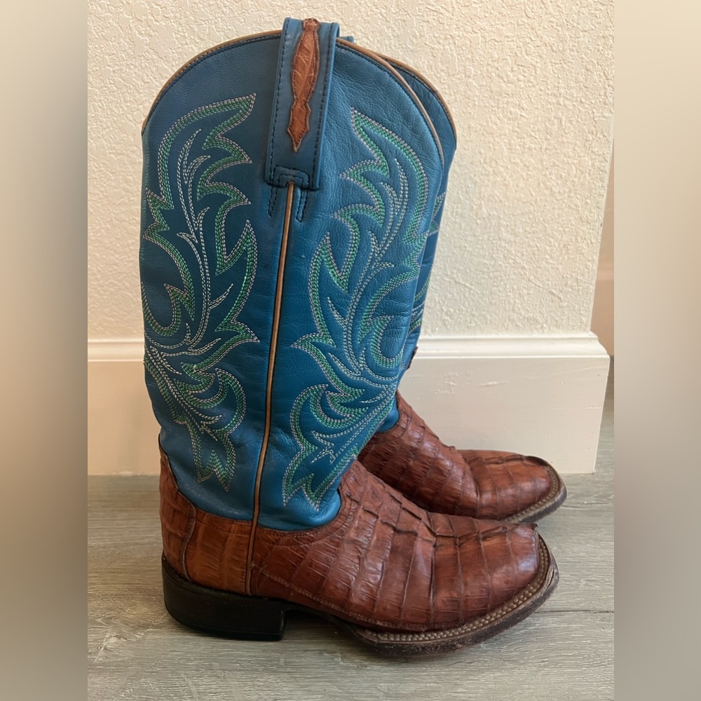 Women’s Lucchese Caiman Tail